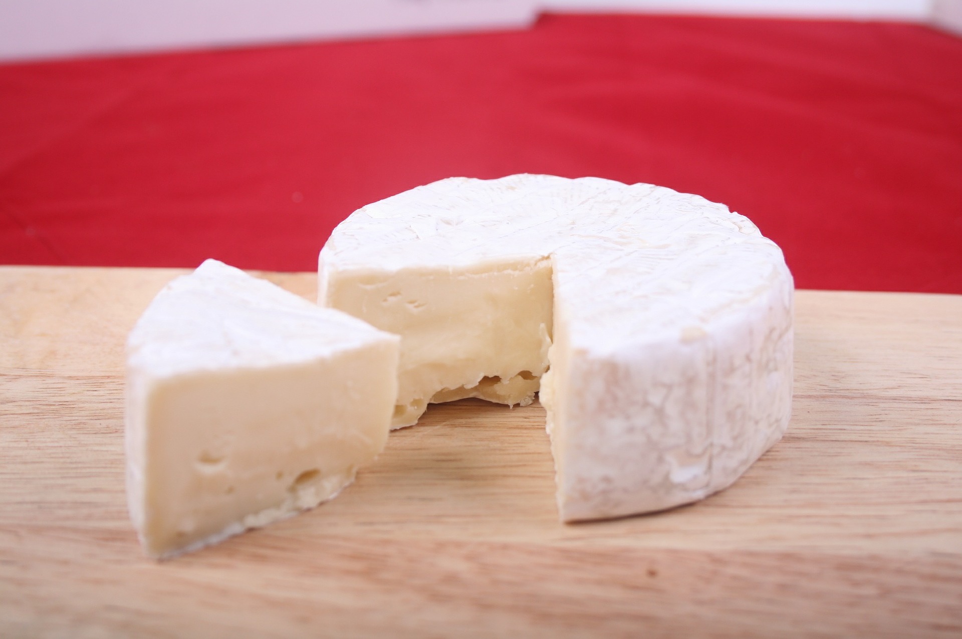cheese-630511 1920